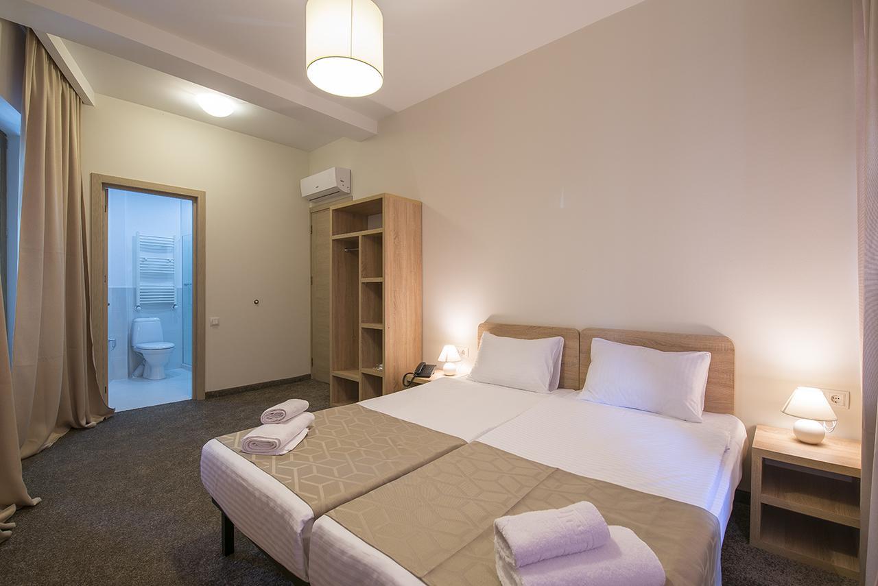 Hotel Opinion Tbilisi Exteriör bild
