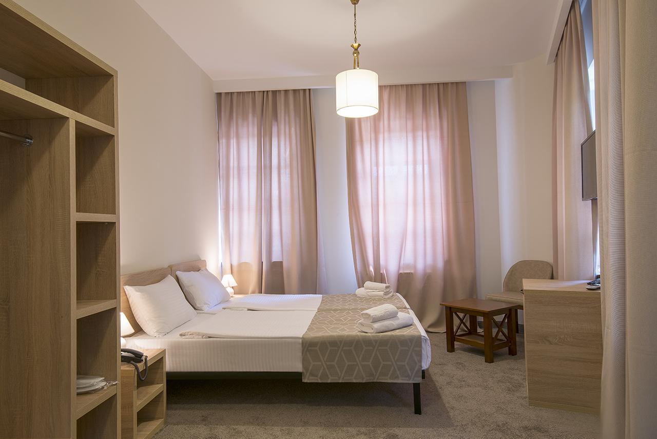 Hotel Opinion Tbilisi Exteriör bild